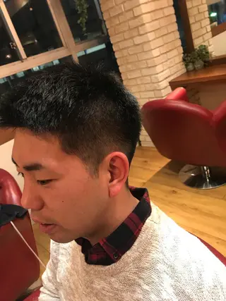 ショート メンズ 銀座フリーランススタ イリストMIYUKIのヘアスタイル