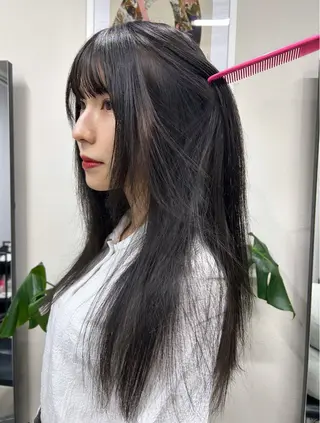 ロング カラー AKO .のヘアスタイル