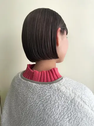 ショート カラー オカモト ミユウのヘアスタイル