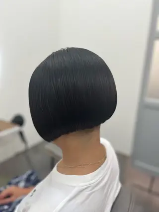 ショート カラー 下野 悠也のヘアスタイル