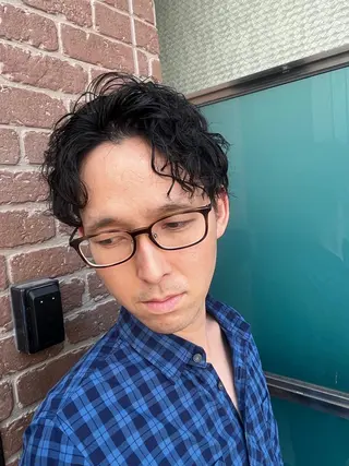 ミディアム カラー パーマ ヘアアレンジ メンズ キッズ ネイル マツエク・マツパ アイブロウ 久木原 ゆりのヘアスタイル
