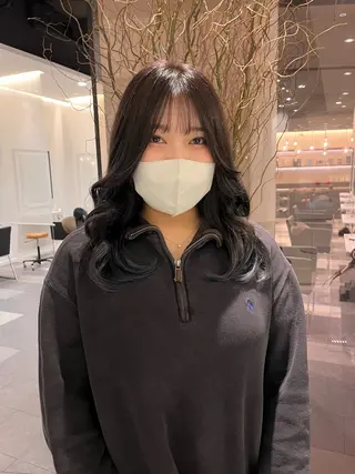 セミロング カラー 中原 優美のヘアスタイル