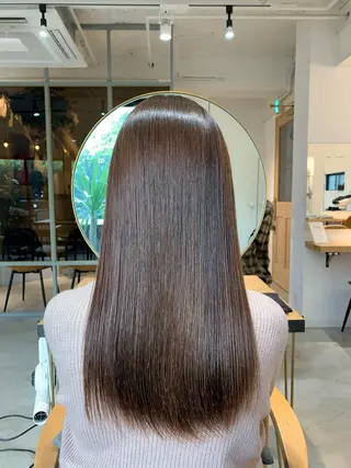 セミロング ✨髪質改善　美髪✨ 縮毛　井上 大誠のヘアスタイル