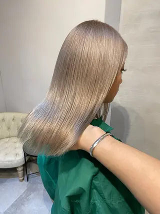 セミロング 山岡 拓也のヘアスタイル