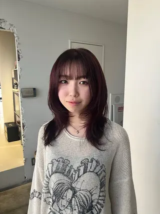 ロング Shion/ レイヤー/髪質改善のヘアスタイル