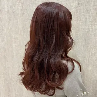 ロング カラー 🫧透け感⋆艶髪💎 山口アヤカのヘアスタイル
