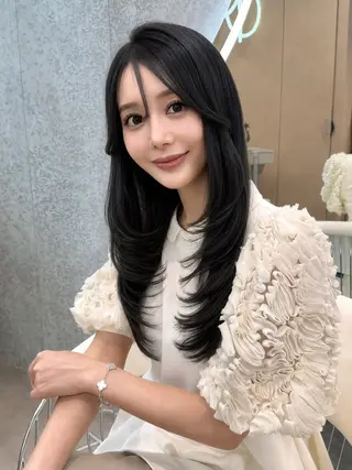 ロング 大宮ブリーチ縮毛⭕️ 暗髪レイヤーしょうまのヘアスタイル