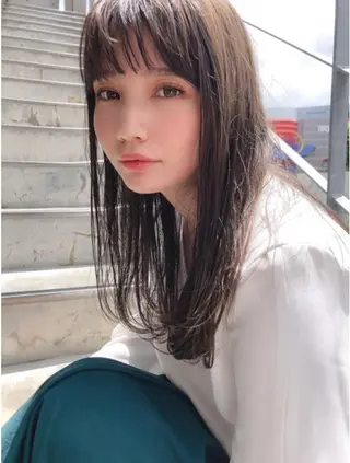 ロング . NANAのヘアスタイル