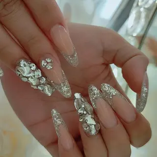 ネイル RUNWAY 　　のネイルデザイン