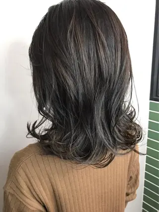 セミロング カラー BROCANTE立川 karasawa.nのヘアスタイル