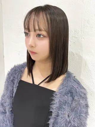 ミディアム カラー 透明感カラー/ 髪質改善/レイヤーのヘアスタイル