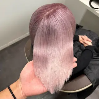 セミロング カラー 💫艶ハイトーン×髪 質改善💫リュウトのヘアスタイル