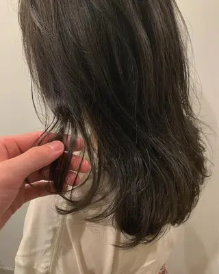 カラー 杉山 憂人のヘアスタイル