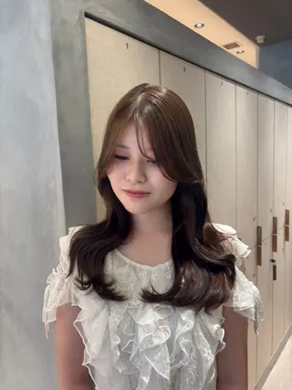セミロング カラー 柔らかいhair🐕 Yu🫧銀座🩶のヘアスタイル