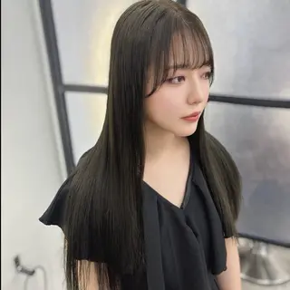 ロング カラー Ren. 🦋デザインカラーのヘアスタイル