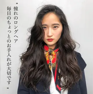 ロング 苅北 泰輔のヘアスタイル