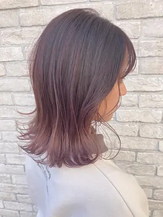 ミディアム あやか 白髪ぼかしハイライトのヘアスタイル