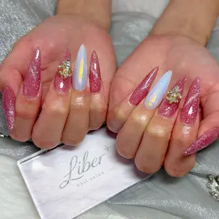 ネイル Liber リベルのネイルデザイン
