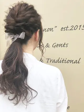 ヘアアレンジ NATSUMI AR.MARAのヘアスタイル