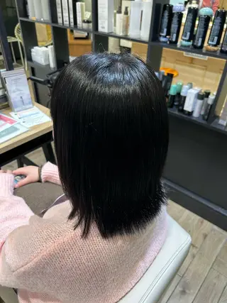 ミディアム 梅沢 優羽のヘアスタイル