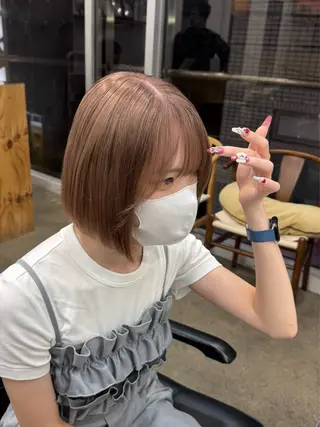 ショート カラー 新宿 似合わせカラー HINAのヘアスタイル
