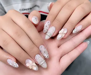 ネイル Julie NailSalonのネイルデザイン