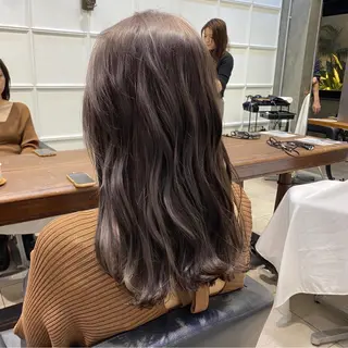 セミロング カラー 透明感カラー🌿 グレージュ🐺陽介のヘアスタイル