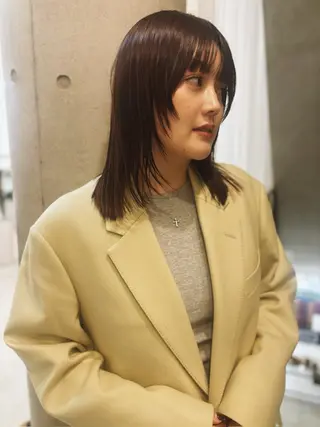 セミロング カラー オカモト ハルカのヘアスタイル