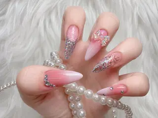 ネイル AURA NAIL 上前津のネイルデザイン