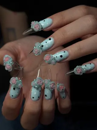 ネイル CoMo Nailのネイルデザイン