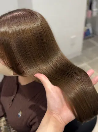 セミロング カラー YUZU🎀顔まわり ×レイヤーカットのヘアスタイル
