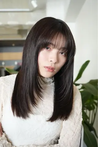 ミディアム 韓国風レイヤー/新潟 /小新/愛咲🎀のヘアスタイル