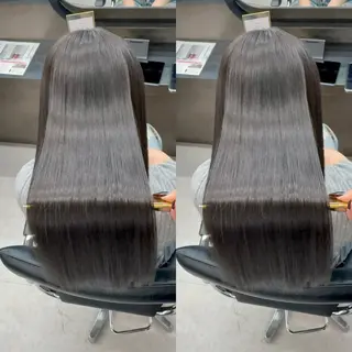 ロング youres hairのヘアスタイル