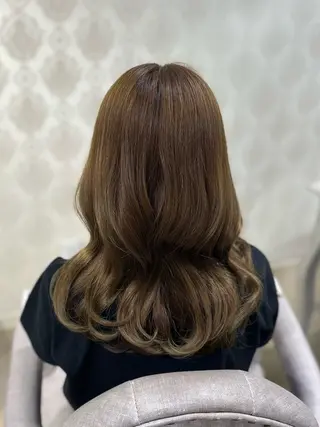 セミロング カラー さや𝜗𝜚 カラーモデルのヘアスタイル