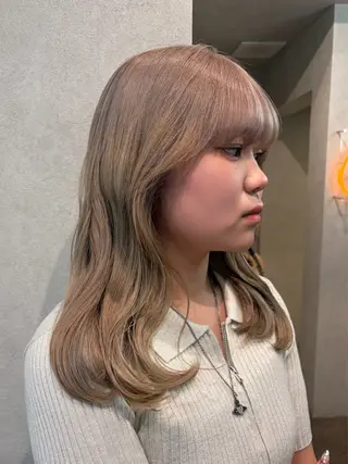 セミロング カラー 透明感カラー🫧🎀 まりなのヘアスタイル