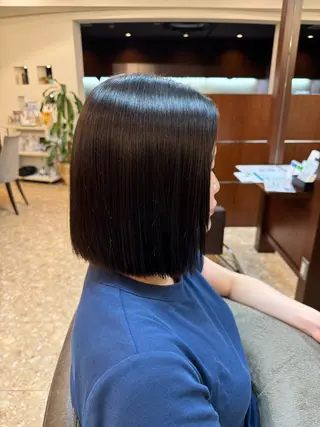 ショート カラー オガワ🫧 三越前のヘアスタイル
