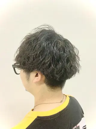 ショート パーマ メンズ ゲーマー美容師 KENTOのヘアスタイル