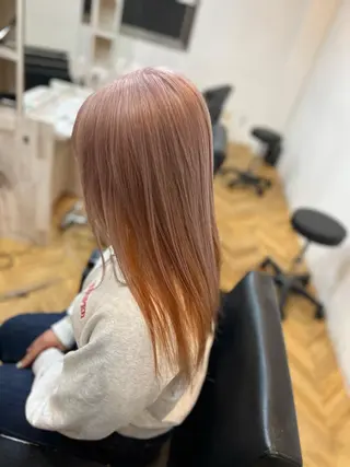 セミロング カラー ブリーチ特化 梅田本多翔のヘアスタイル