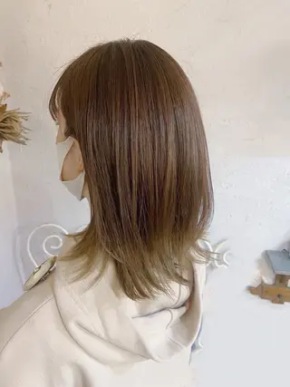セミロング カラー アメリラブヘアー 土屋 洋平のヘアスタイル