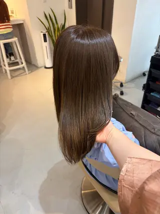 ミディアム ✨色持ちの良い艶 カラー✨蟹江真世のヘアスタイル