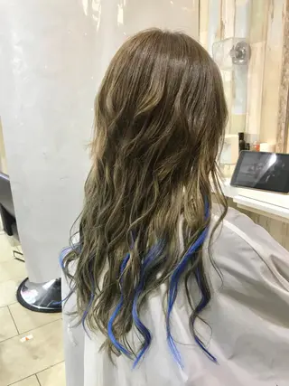 ロング 石井 彰浩のヘアスタイル
