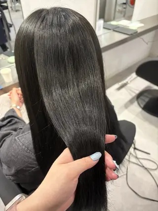 ロング カラー ヘアアレンジ 韓国透明感🇰🇷 SAKURAのヘアスタイル