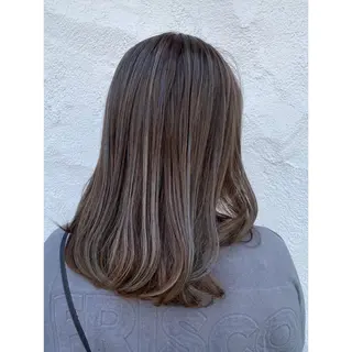 セミロング カラー 🪞Kana｜透明感 カラー × 髪質改善のヘアスタイル