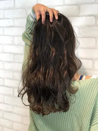 ロング 福島 望のヘアスタイル