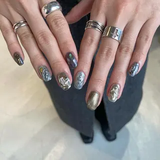 ネイル 栗林 実莉のネイルデザイン