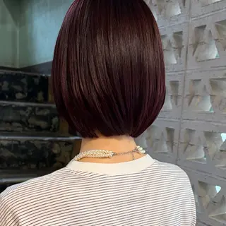 ショート カラー 石坂 日果梨のヘアスタイル