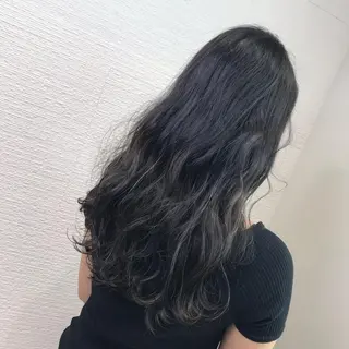 ロング カラー ヘアアレンジ 白髪ぼかしハイライト 茗荷谷駅徒歩2分のヘアスタイル