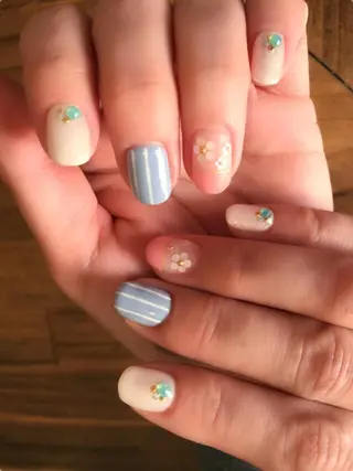 ネイル YÜA NAILのネイルデザイン
