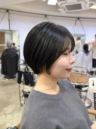 ショート 似合わせ♡レイヤー/ 暖色艶カラー/moeのヘアスタイル