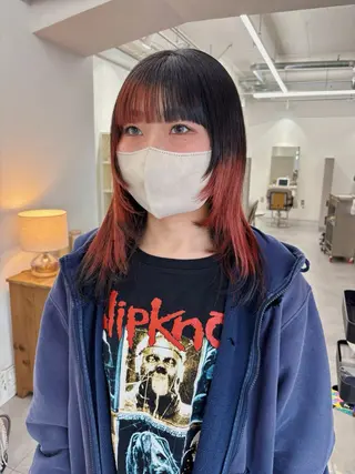 セミロング サトウ ナナのヘアスタイル